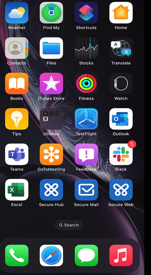 Obscure screen content iOS GIF